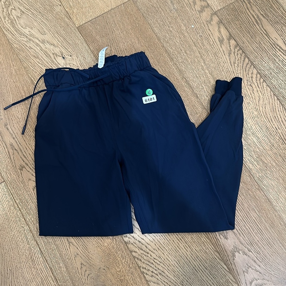 (6101) 🍋 LULULEMON On the Fly Jogger Pant *28" Sz 4 MIDNIGHT NAVY - Picture 5 of 6